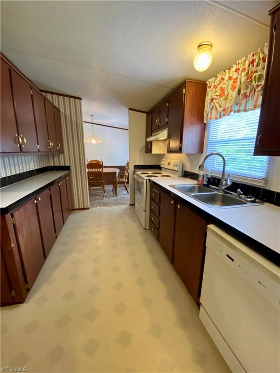 4736 Cashatt Road Trinity, NC 27370 - Photo 28 of 44