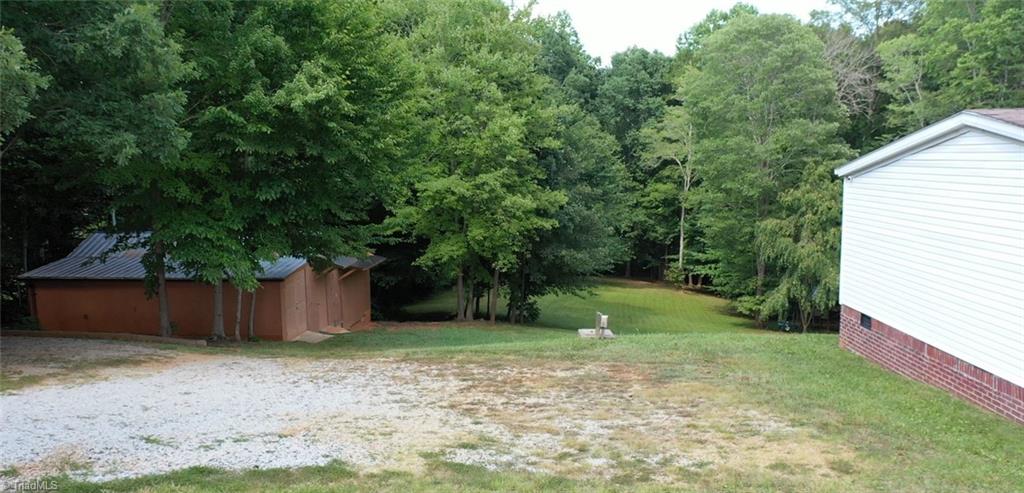 4736 Cashatt Road Trinity, NC 27370 - Photo 4 of 44