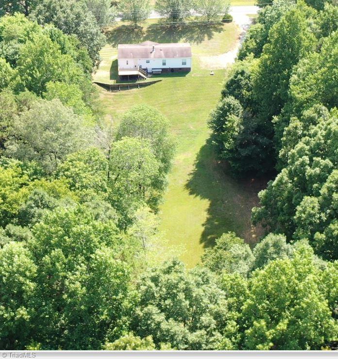 4736 Cashatt Road Trinity, NC 27370 - Photo 6 of 44