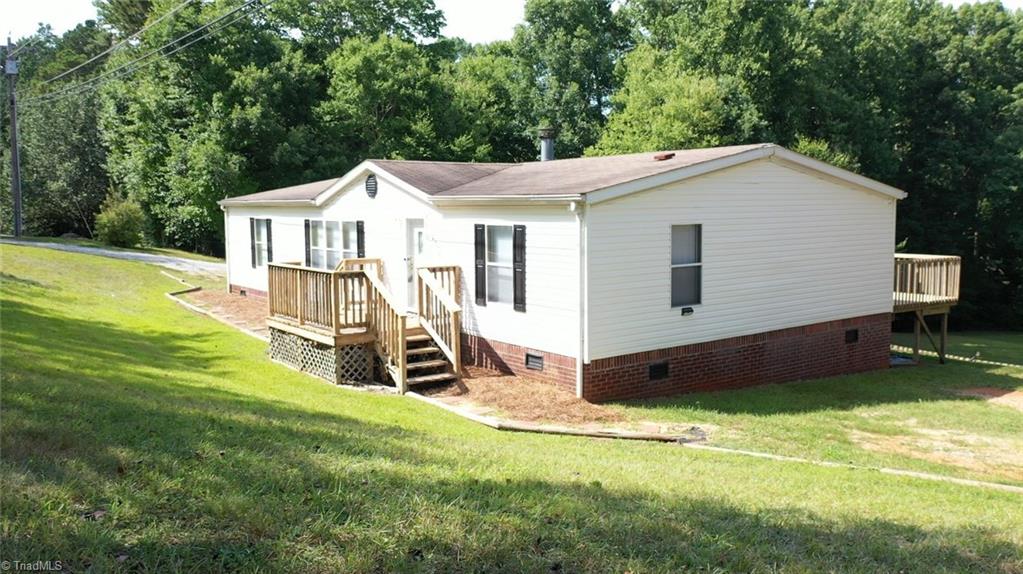 4736 Cashatt Road Trinity, NC 27370 - Photo 10 of 44