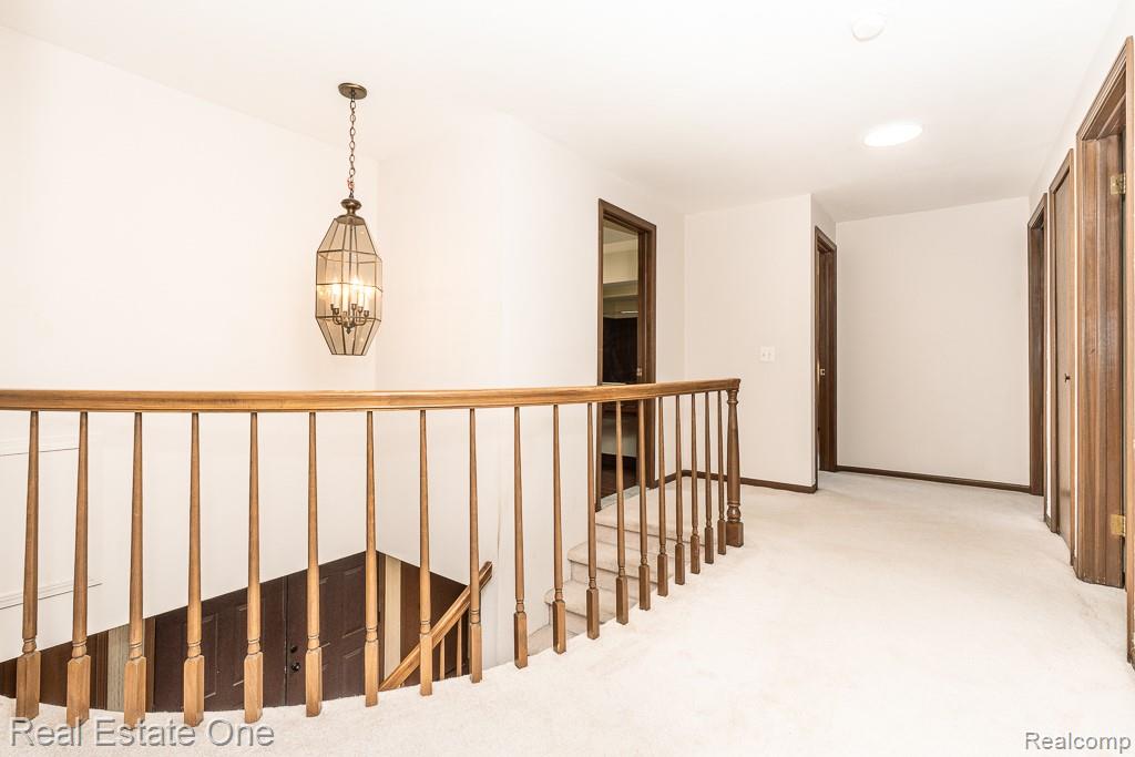 1020 Hidden Lane Rochester, MI 48309 - Photo 27 of 50