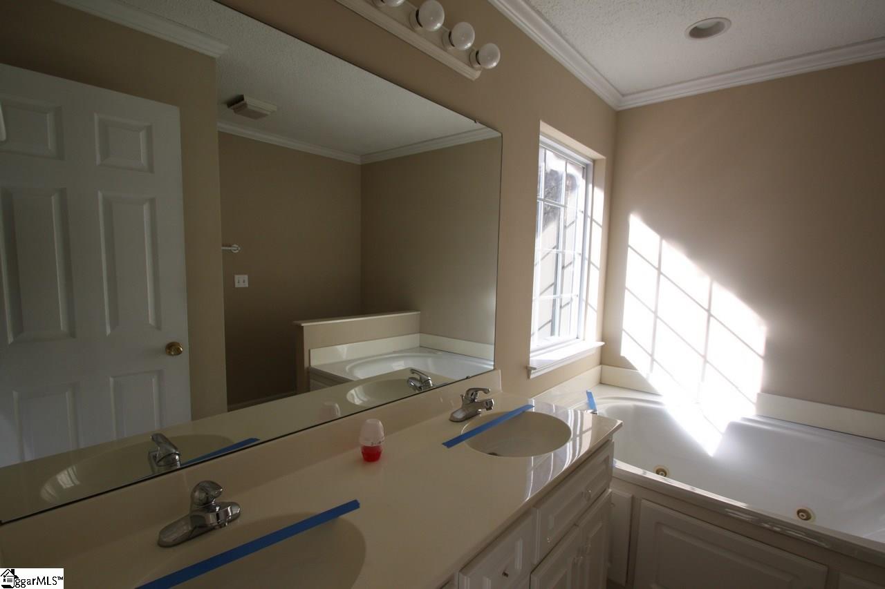 123 Robertson Road Taylors, SC 29687 - Photo 12 of 14 Gallery Image 12