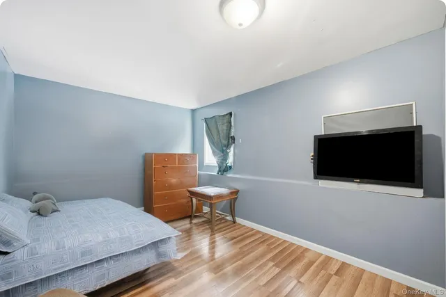 $689,000 | 262 North Dunton Avenue, East Patchogue, NY 11772