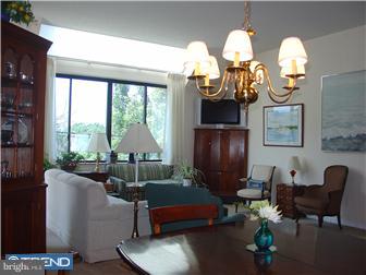 1 Markham Road, Unit 3D Princeton, NJ 08540 - Photo 7 of 12 Living Room