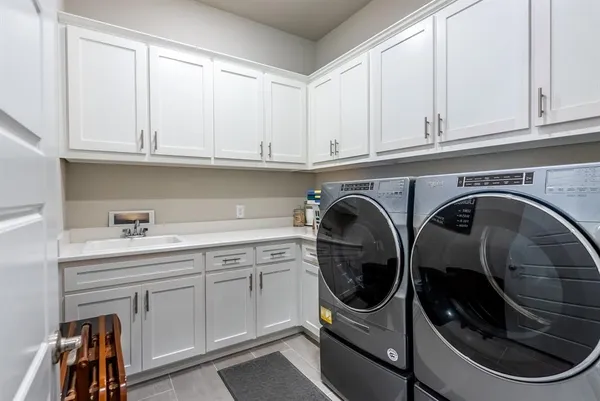 $755,000 | 1806 Birds Fort Trail, Arlington, TX 76005