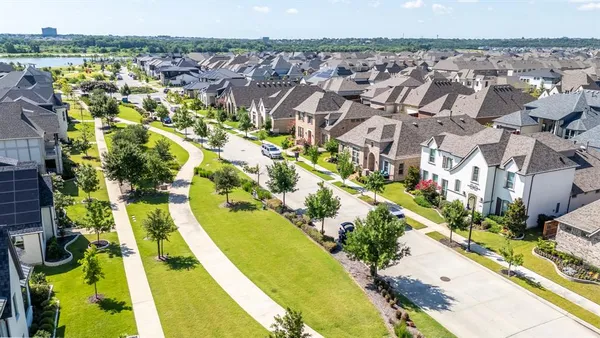 $755,000 | 1806 Birds Fort Trail, Arlington, TX 76005