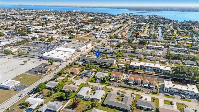 $269,900 | 4904 Vincennes Street, Unit 201, Cape Coral, FL 33904