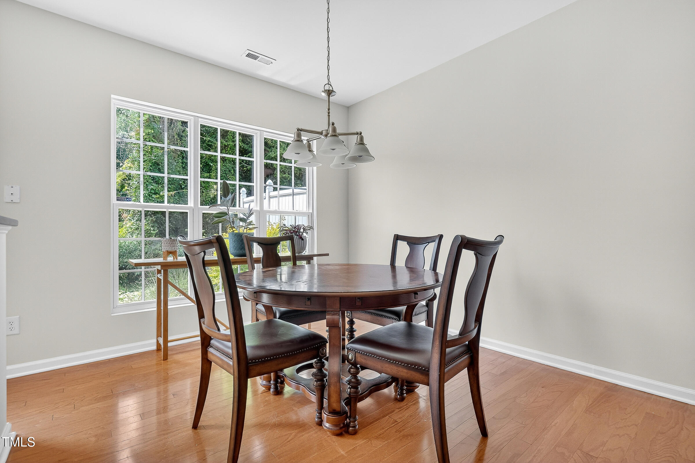 7130 Racine Way Raleigh, NC 27615 - Photo 9 of 19 DSC01789