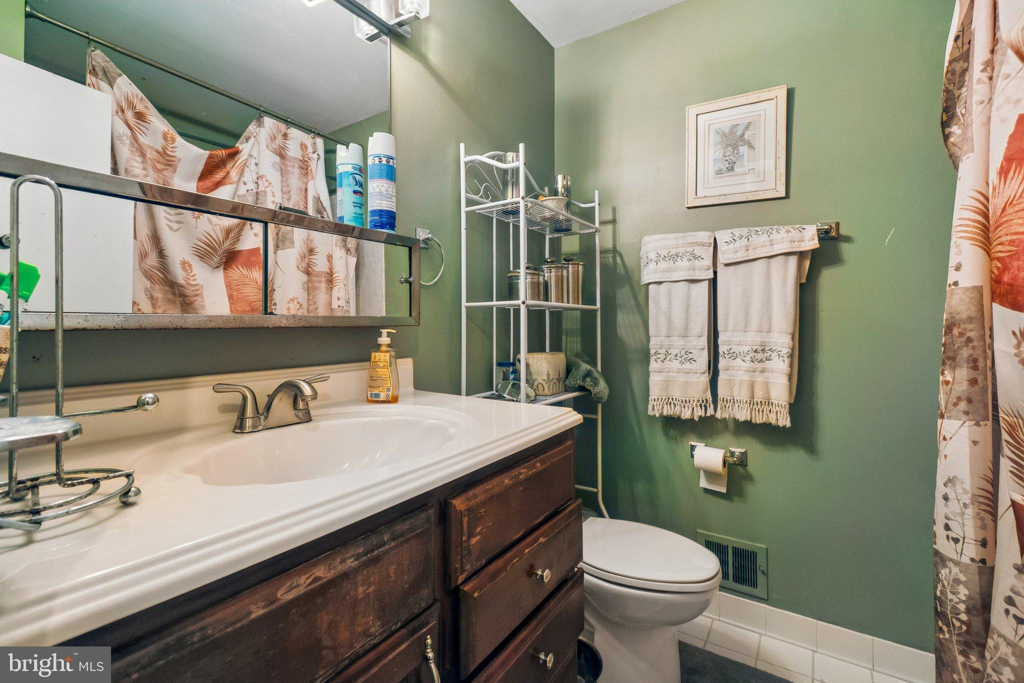 3720 Swann Road Suitland, MD 20746 - Photo 10 of 22