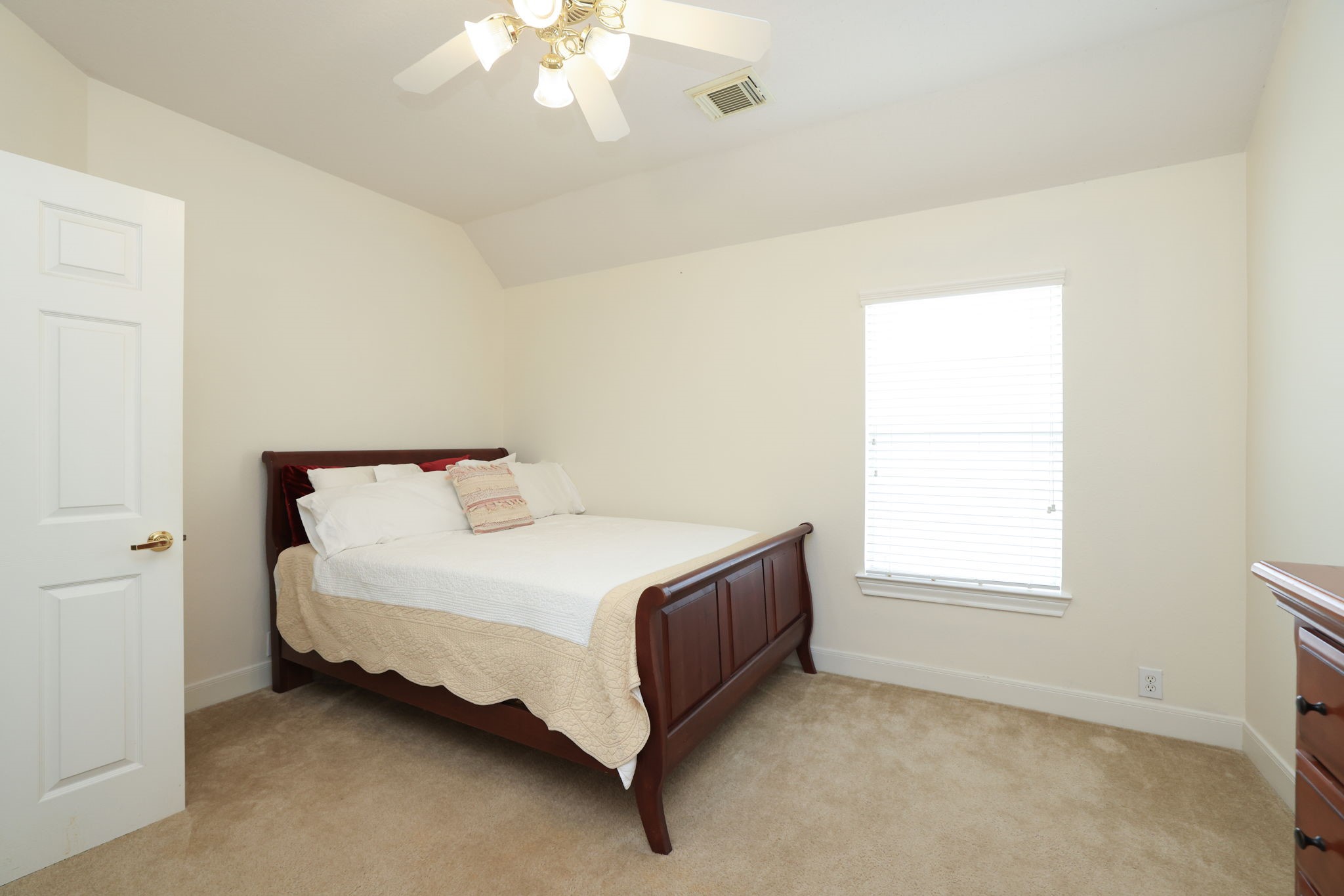 3711 Sapling Trail Court Spring, TX 77388 - Photo 34 of 50 a spacious bedroom with a bed and a window