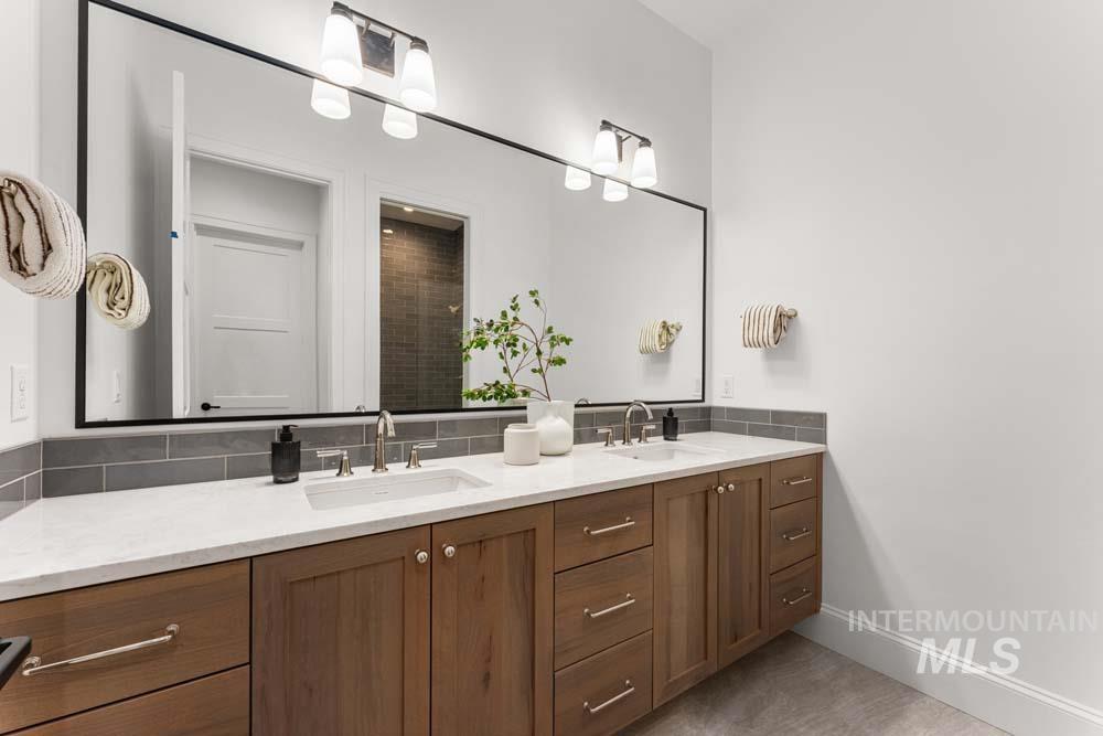 461 Midpoint Avenue Middleton, ID 83644 - Photo 26 of 36 Gallery Image 26