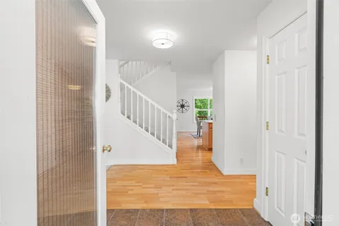 $1,390,000 | 5413 Welfare Avenue Northeast, Bainbridge Island, WA 98110