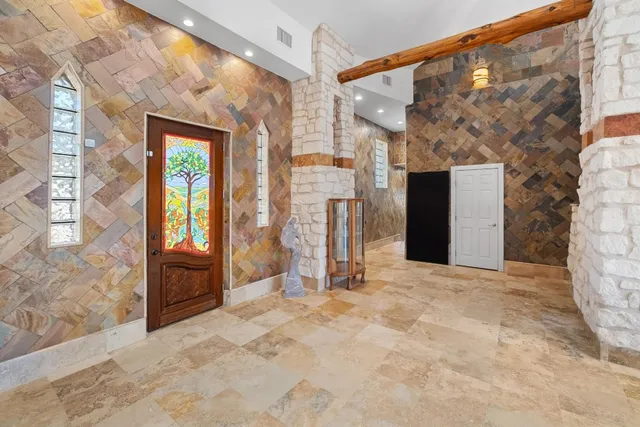 $1,100,000 | 340 Barton Ranch Road, Dripping Springs, TX 78620