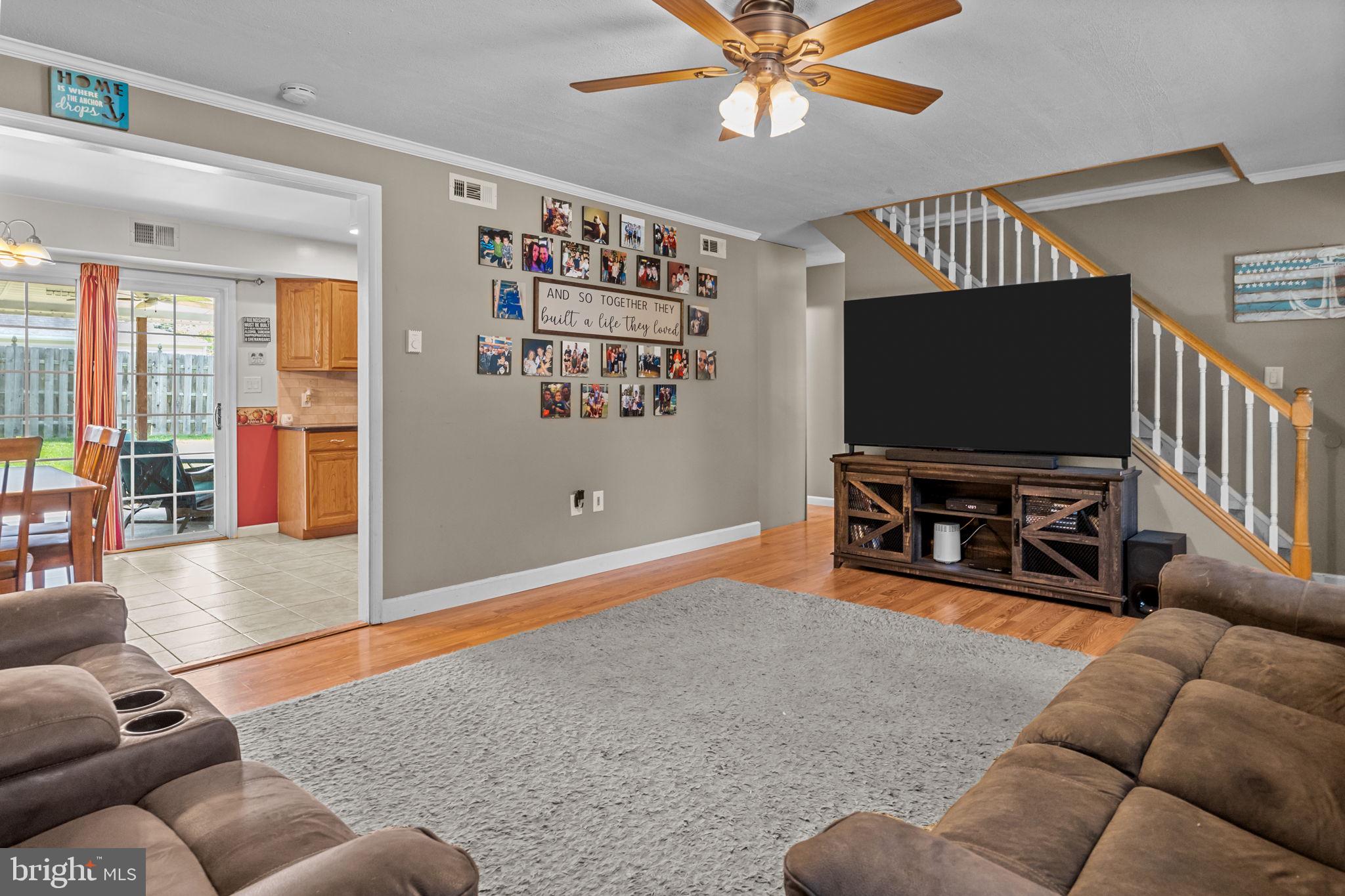 28 Hedge Road Levittown, PA 19056 - Photo 10 of 39 Gallery Image 10