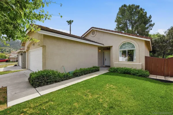 $660,000 | 29704 Platanus Drive, Escondido, CA 92026