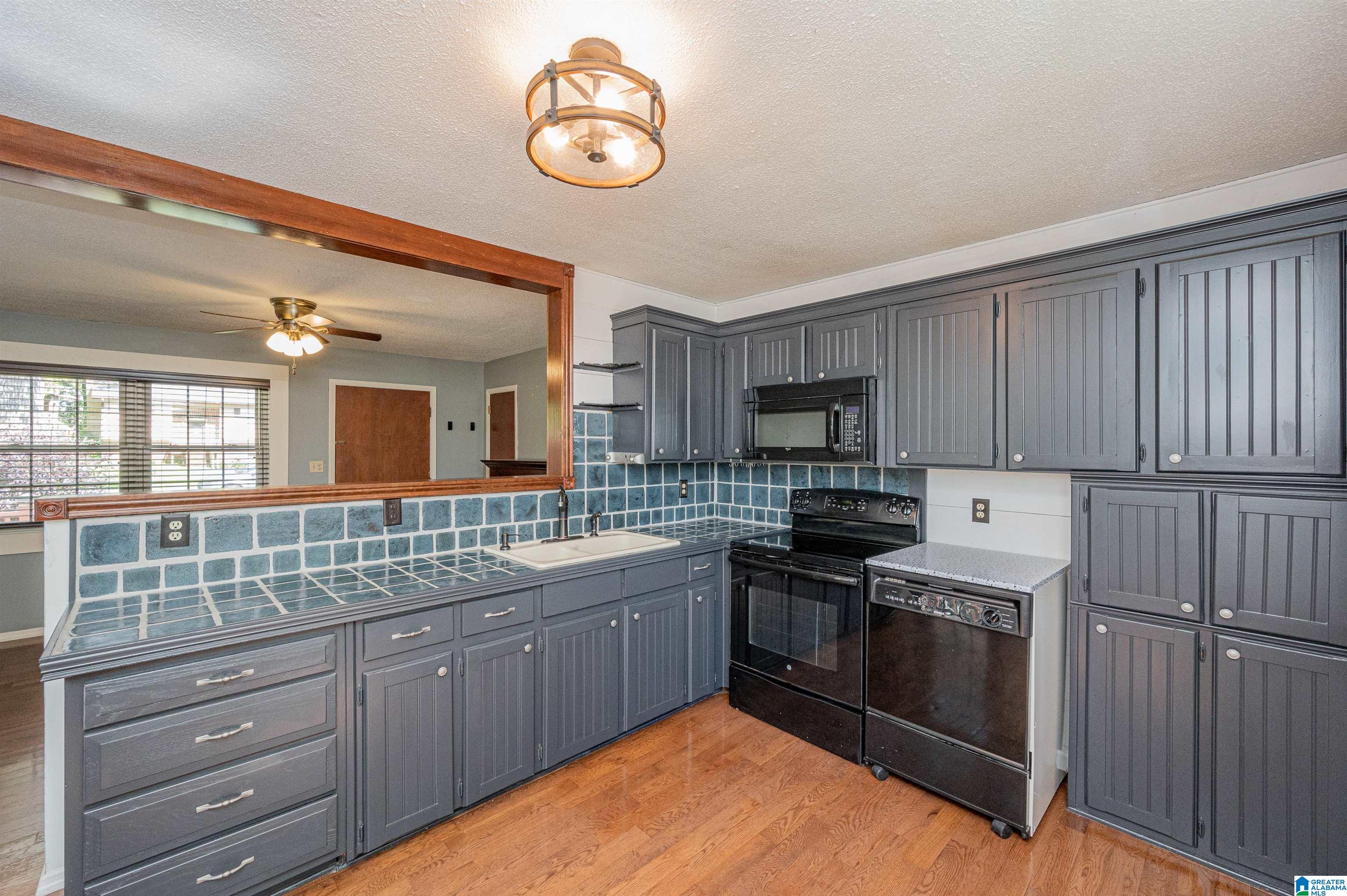 206 Connie Street Alabaster, AL 35007 - Photo 12 of 47