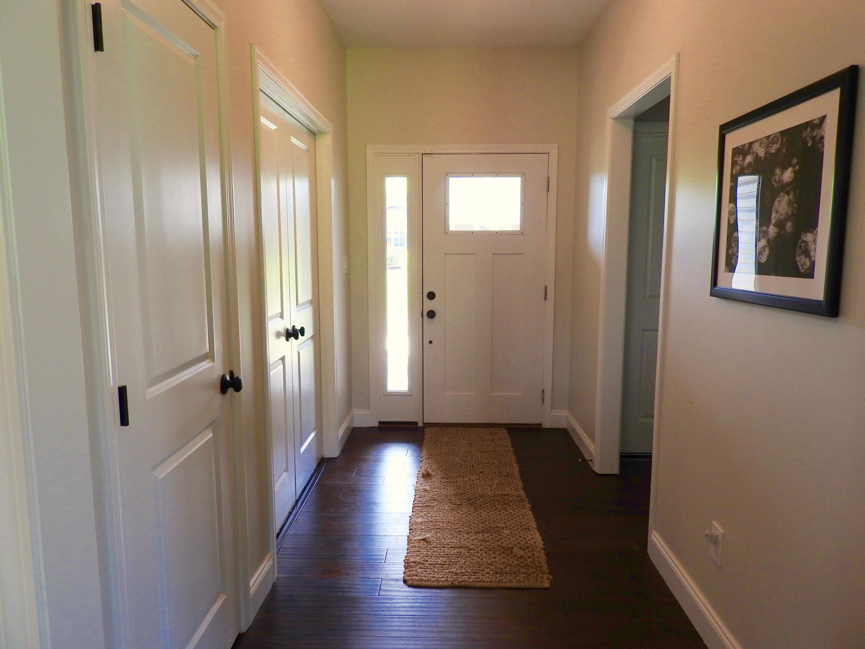 5904 Whisper Ridge Lane Corryton, TN 37721 - Photo 4 of 35 Wide Foyer