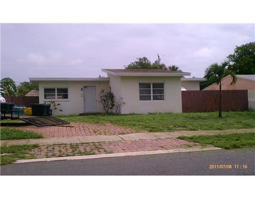 375 Gregory Road West Palm Beach, FL 33405 - Photo 1 of 1 Primary Photo