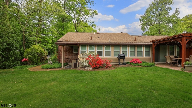 1399 Birch Hill Road Mountainside, NJ 07092 - Photo 38 of 42