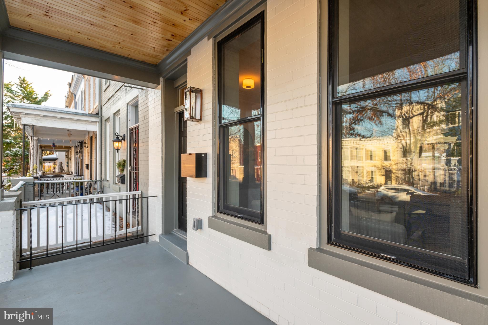920 8th Street Northeast Washington, DC 20002 - Photo 3 of 46 Gallery Image 3
