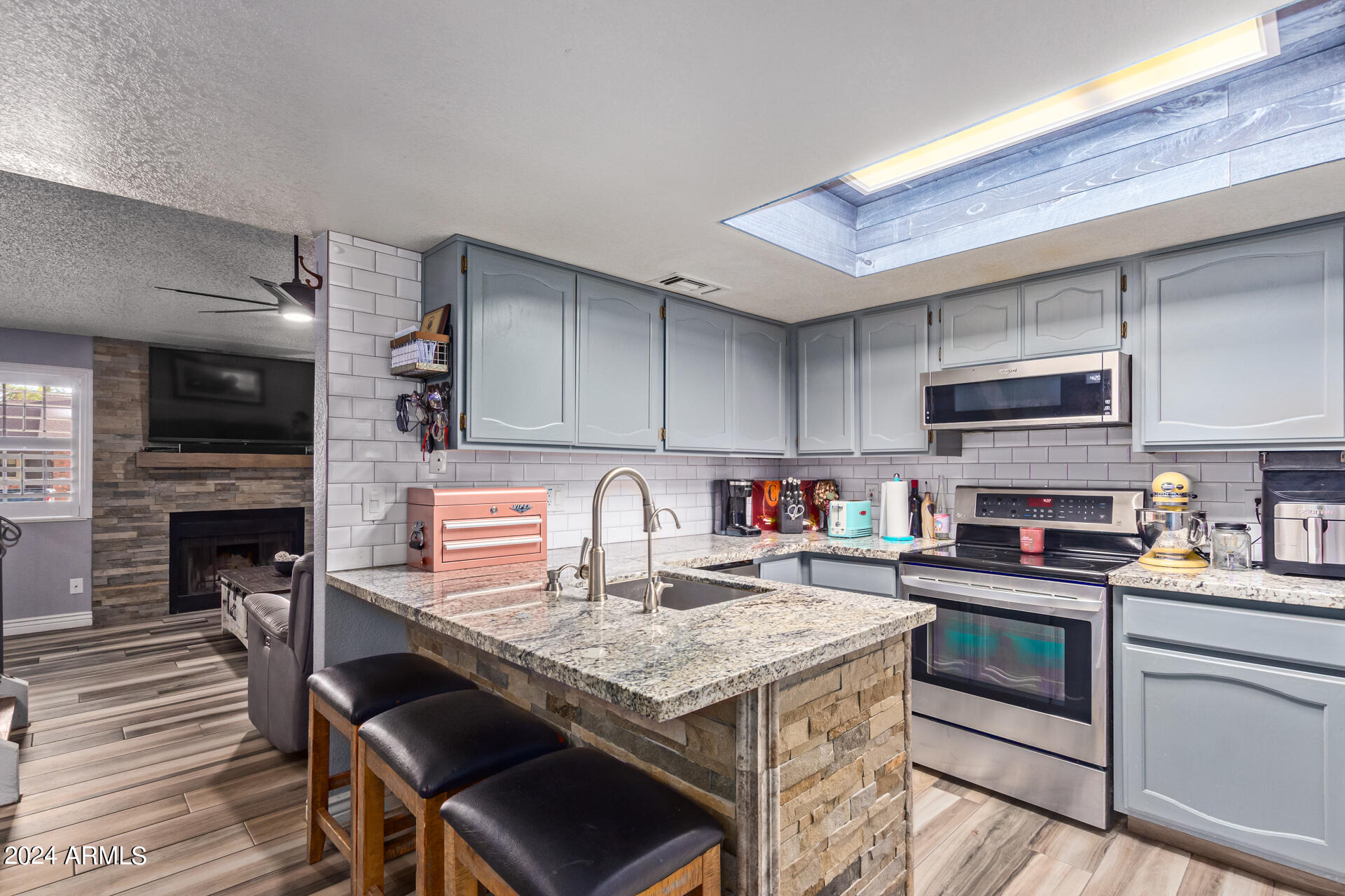 170 East Guadalupe Road, Unit 104 Gilbert, AZ 85234 - Photo 9 of 22 09-Guadalupe