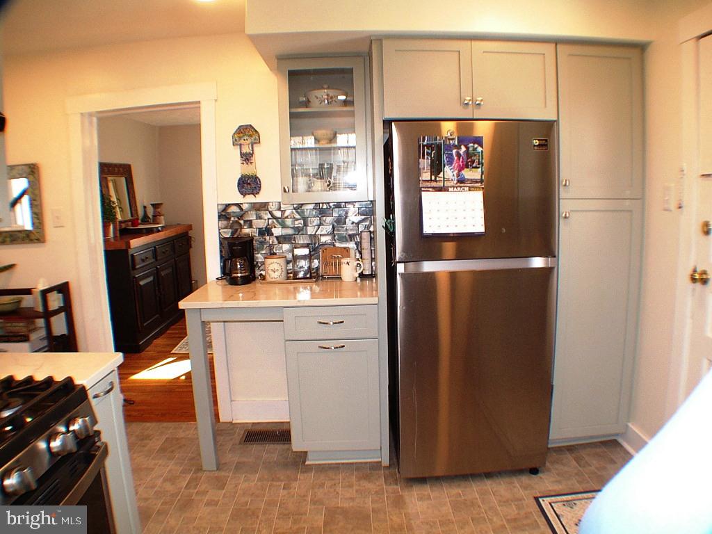 129 East Monmouth Street Winchester, VA 22601 - Photo 13 of 28