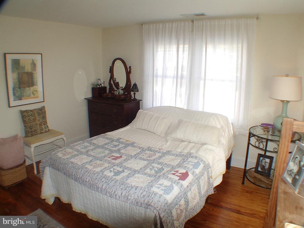 129 East Monmouth Street Winchester, VA 22601 - Photo 16 of 28