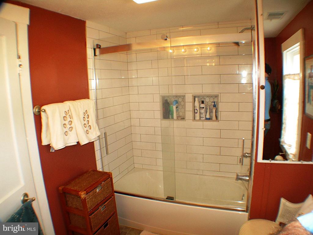 129 East Monmouth Street Winchester, VA 22601 - Photo 20 of 28