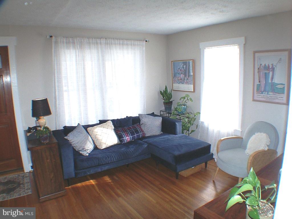 129 East Monmouth Street Winchester, VA 22601 - Photo 5 of 28