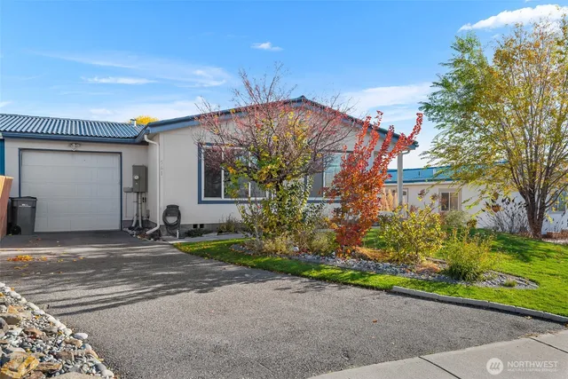 $380,000 | 561 Morning View Avenue, East Wenatchee, WA 98802