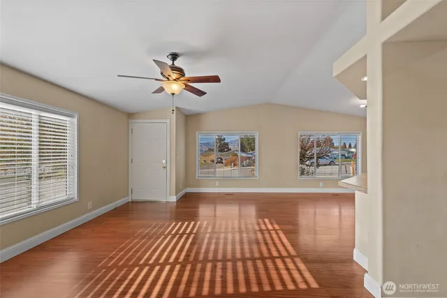 $380,000 | 561 Morning View Avenue, East Wenatchee, WA 98802