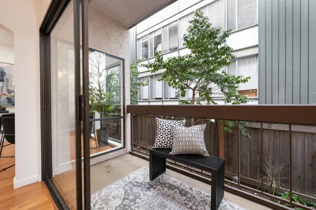 $1,200,000 | 111 9th Avenue, Unit 105, San Mateo, CA 94401