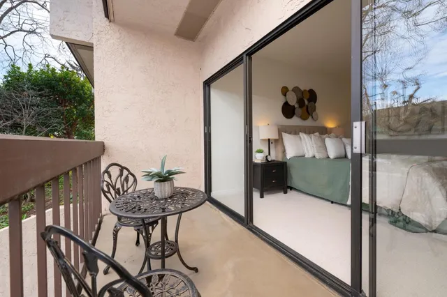 $1,200,000 | 111 9th Avenue, Unit 105, San Mateo, CA 94401