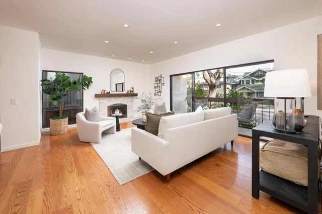 $1,200,000 | 111 9th Avenue, Unit 105, San Mateo, CA 94401