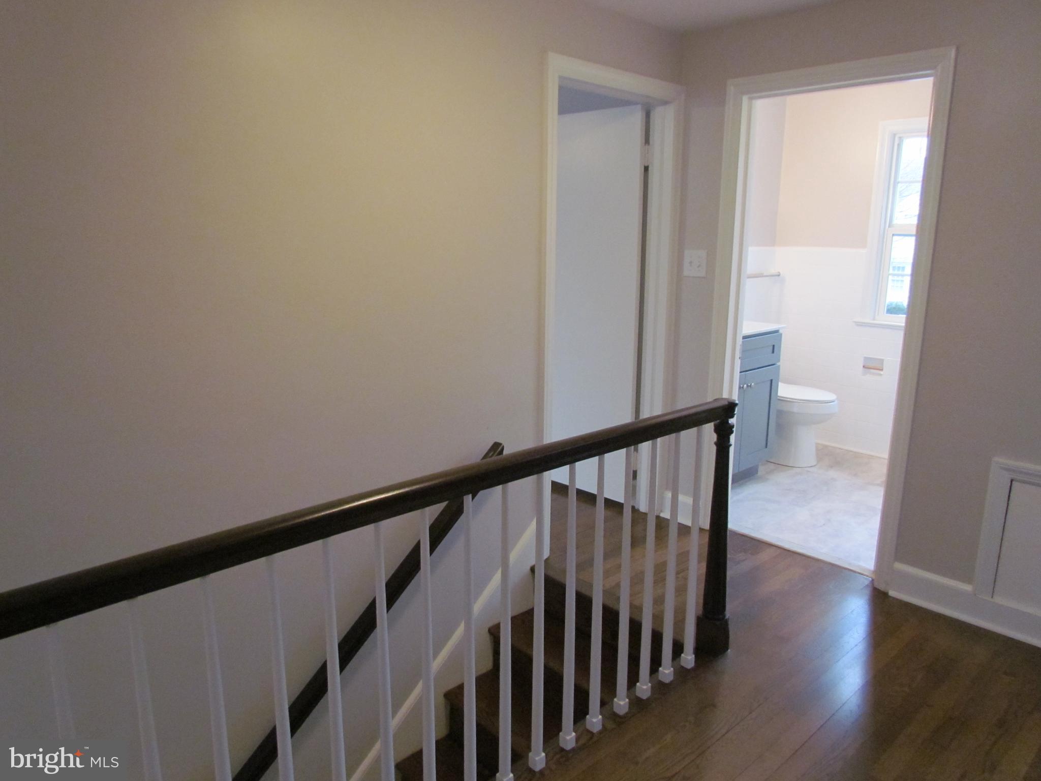 54 Rodney Road Dover, DE 19901 - Photo 21 of 40 Stairway