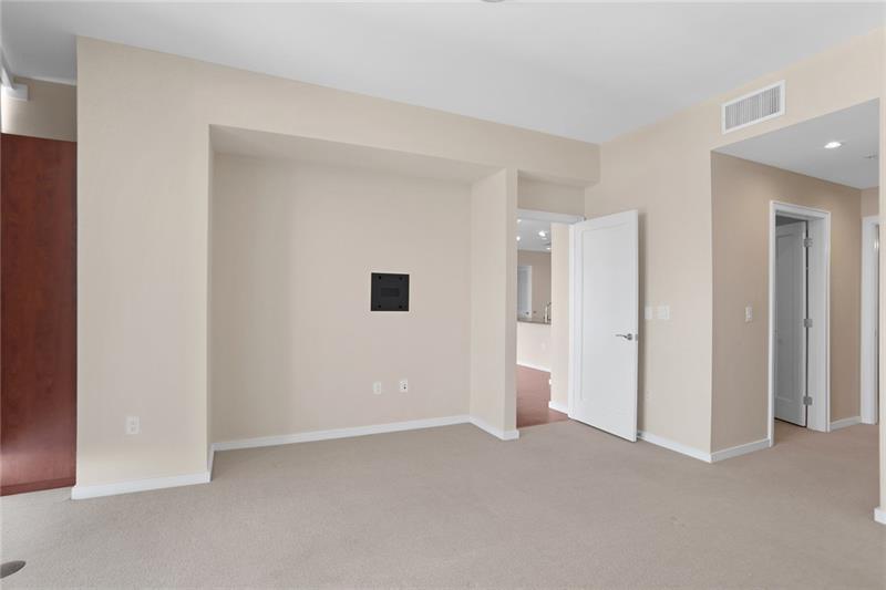 3325 Piedmont Road Northeast, Unit 2404 Atlanta, GA 30305 - Photo 13 of 36 a view of an empty room