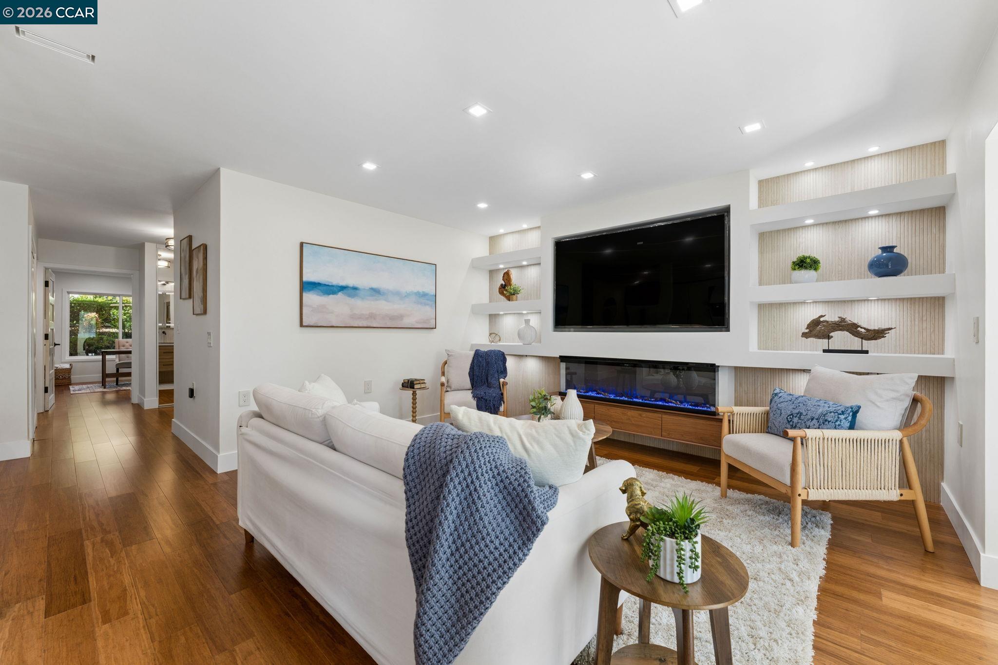1349 Running Springs Road, Unit 4 Walnut Creek, CA 94595 - Photo 10 of 52 Gallery Image 10