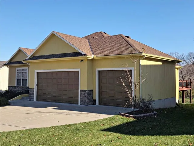 $455,000 | 4915 Parkway Drive, Leavenworth, KS 66048