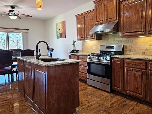 $455,000 | 4915 Parkway Drive, Leavenworth, KS 66048