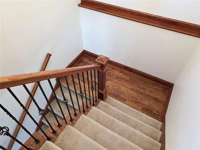 $455,000 | 4915 Parkway Drive, Leavenworth, KS 66048