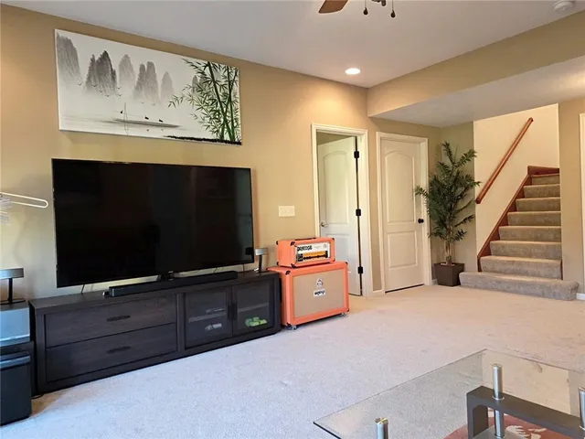 $455,000 | 4915 Parkway Drive, Leavenworth, KS 66048