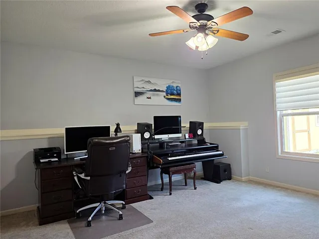 $455,000 | 4915 Parkway Drive, Leavenworth, KS 66048