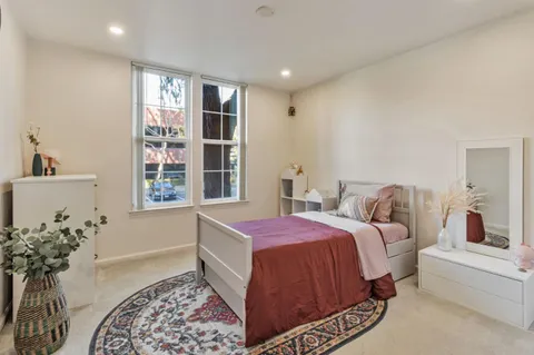 $778,000 | 1550 Technology Drive, Unit 1072, San Jose, CA 95110