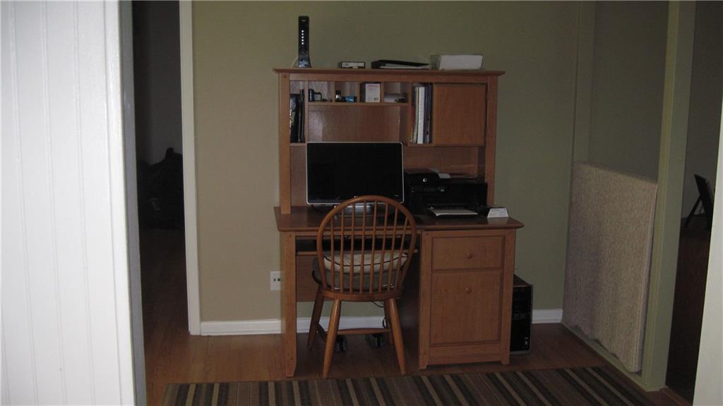 2915 Southeast Paramount Place Stuart, FL 34997 - Photo 9 of 28 Gallery Image 9