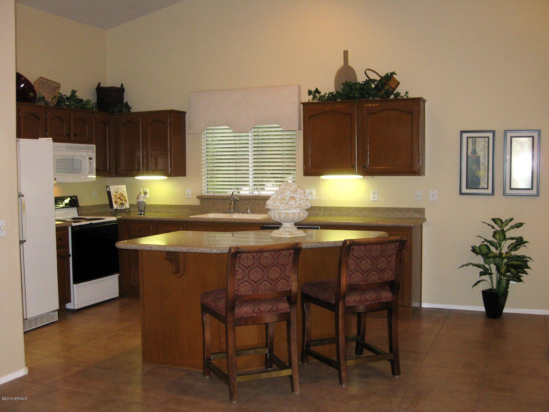 14833 West Merrell Street Goodyear, AZ 85395 - Photo 3 of 9 Kitchen
