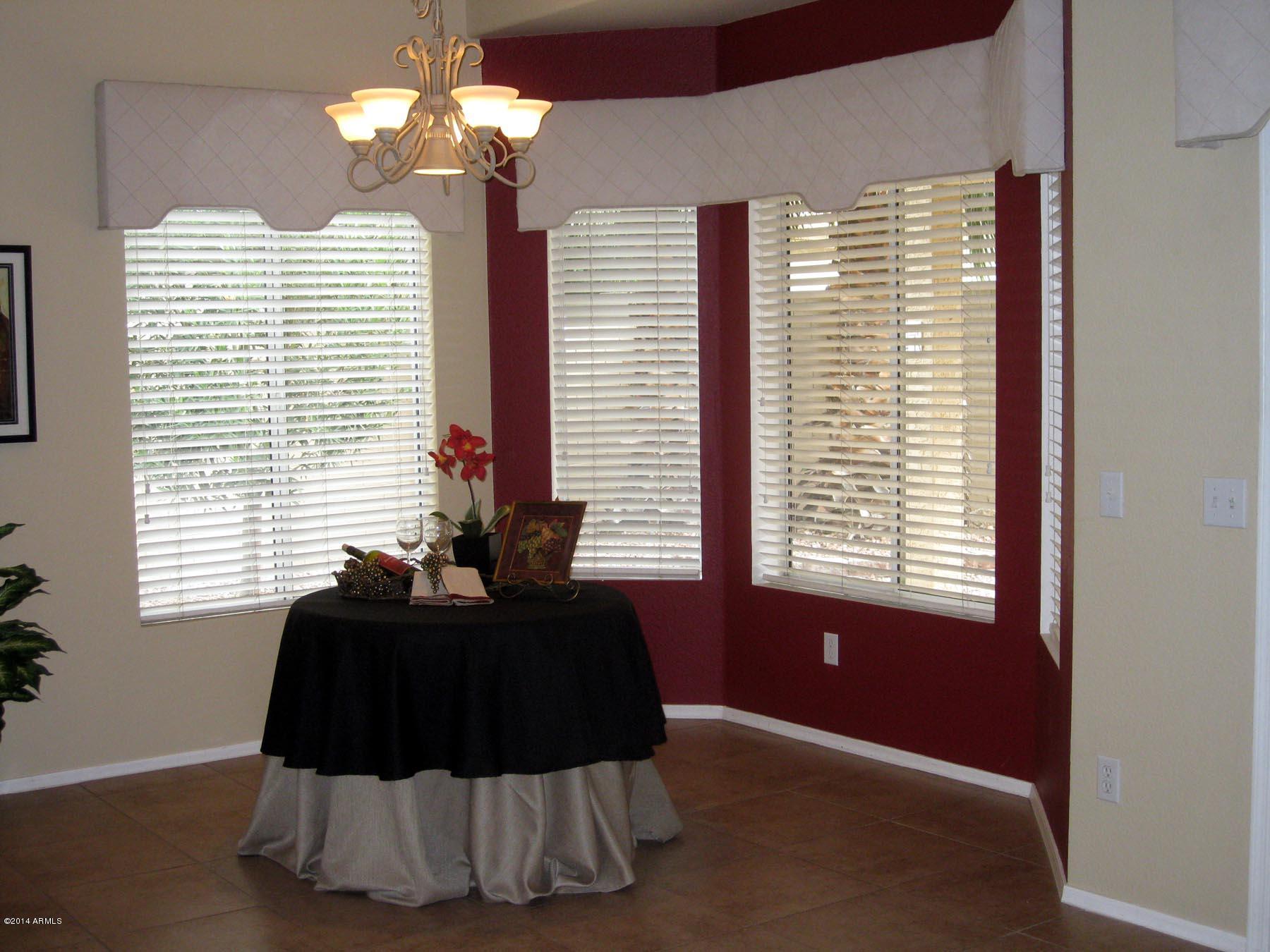 14833 West Merrell Street Goodyear, AZ 85395 - Photo 4 of 9 Breakfast Nook