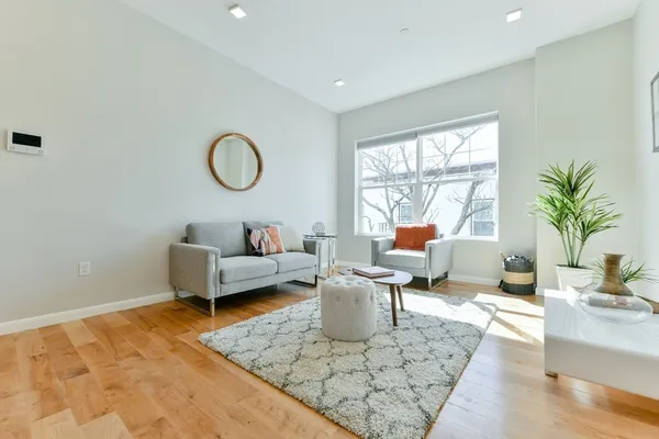 $550,000 | 87 Parker Street, Unit 402, Chelsea, MA 02150