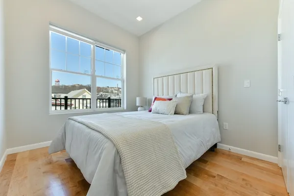 $550,000 | 87 Parker Street, Unit 402, Chelsea, MA 02150