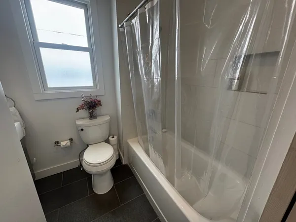 $3,900 | 9 Harding Street, Unit 3, Cambridge, MA 02141