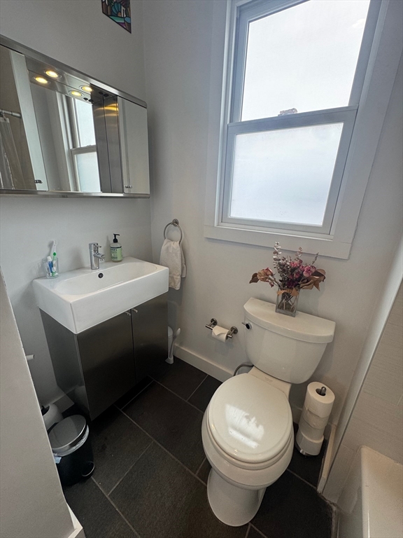 9 Harding Street, Unit 3 Cambridge, MA 02141 - Photo 25 of 42